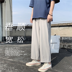 浅灰色