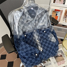 港风春款男牛仔夹克棋盘格字母贴边渐变色休闲外套JK49P70，男装夹克，星座1013-1