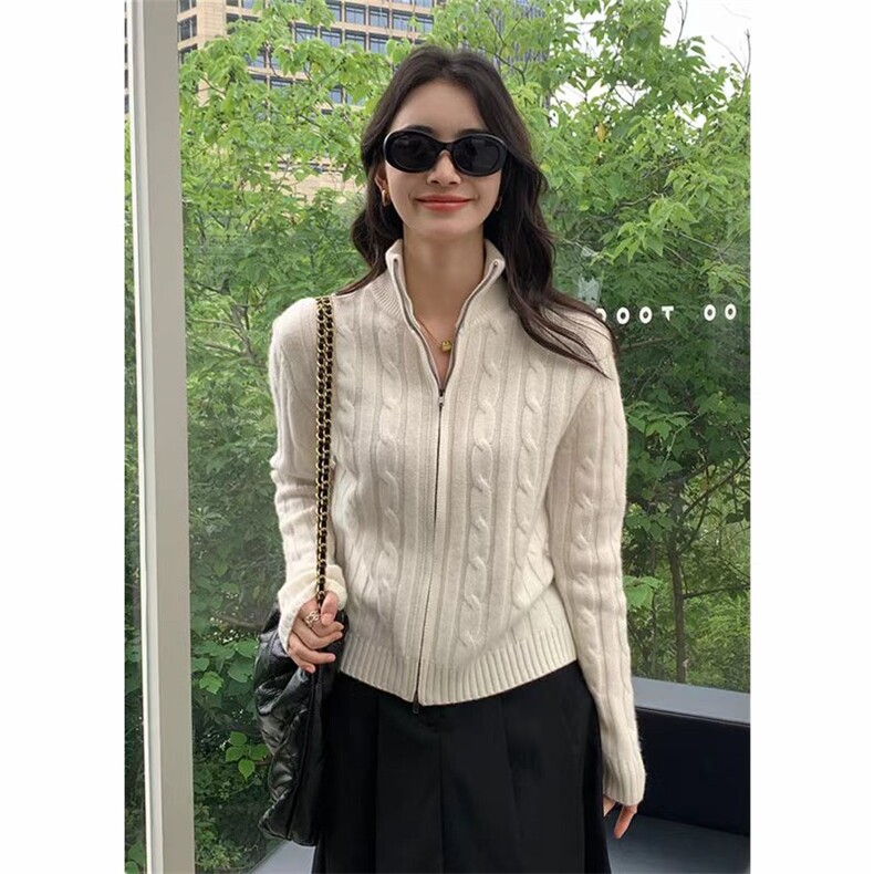 2025年秋季通勤时尚百搭通勤简约休闲加厚麻花开衫，女装针织衫/毛衣，冀清阳荣
