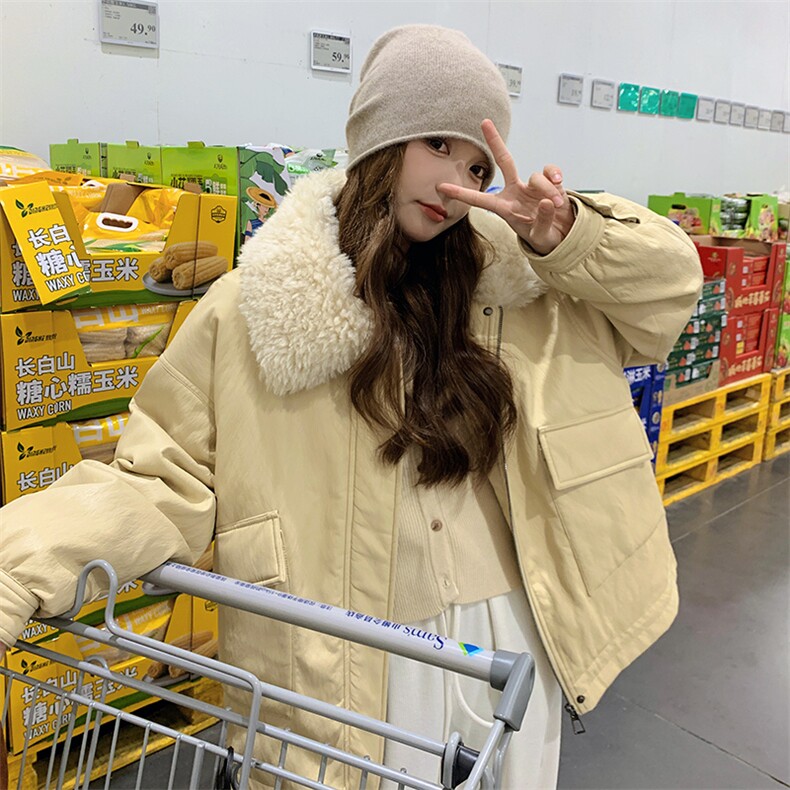 黄色减龄时尚羊羔毛翻领蛋白皮羽绒服女2025冬新款加厚90白鸭绒服,女装羽绒服,2C300