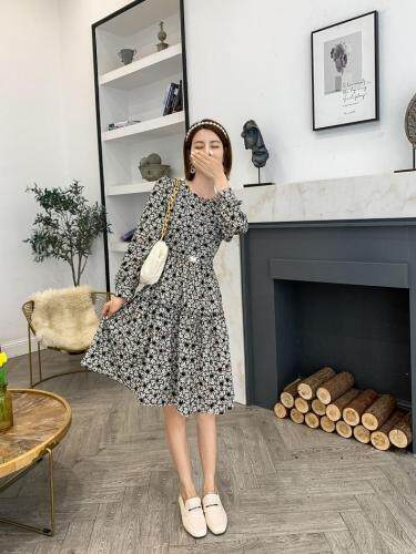 秋装时尚经典连衣裙显瘦，女装连衣裙，圣·雅姿