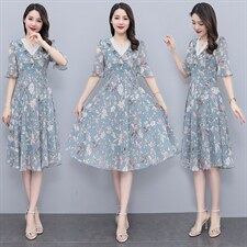 现货秒发新款雪纺印花甜美气质V领短袖碎花修身显瘦中长款连衣裙，女装连衣裙，琦鑫阁（原依鑫阁）