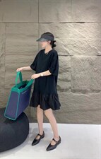 后背镂空连衣裙，女装连衣裙，C&B