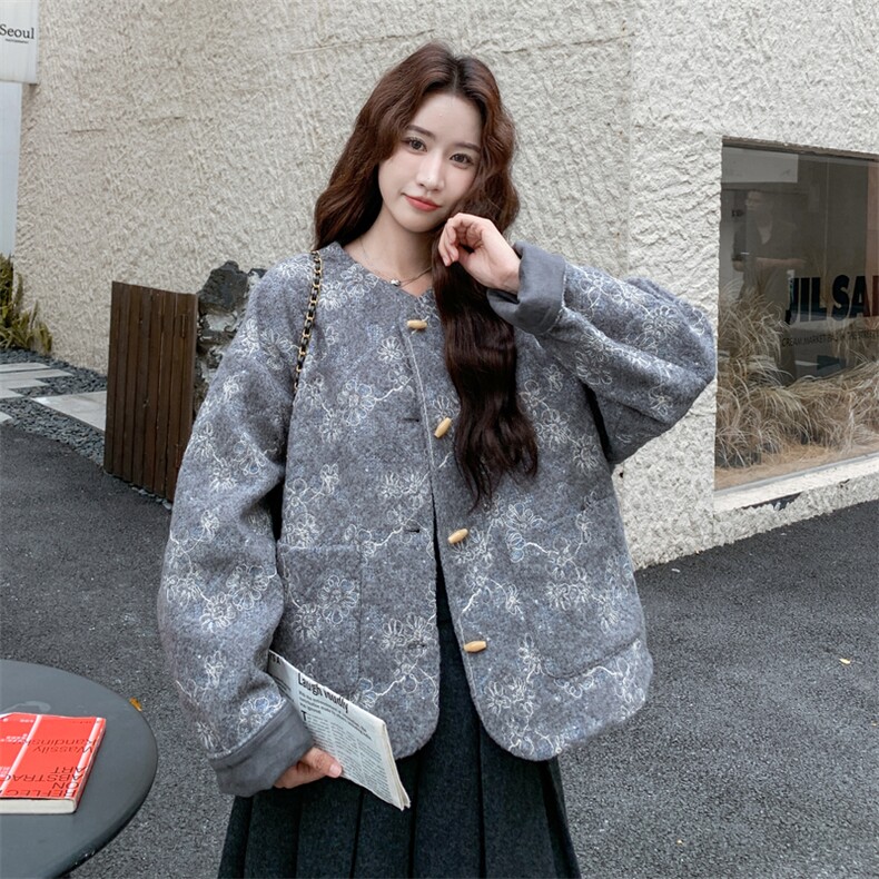 6896数据款大货已出现货夹棉羊毛呢提花外套P175K268，女装羊绒大衣，2D034