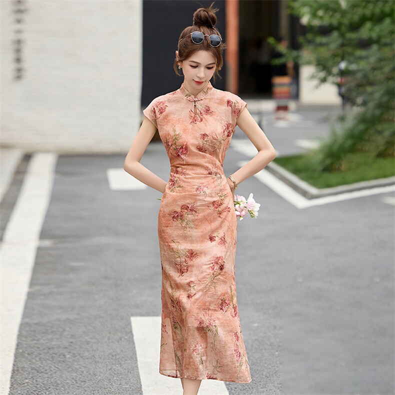 新中式连衣裙女2025超火夏季新款气质超好看修身长款提花旗袍裙子,女装连衣裙,布芭啦