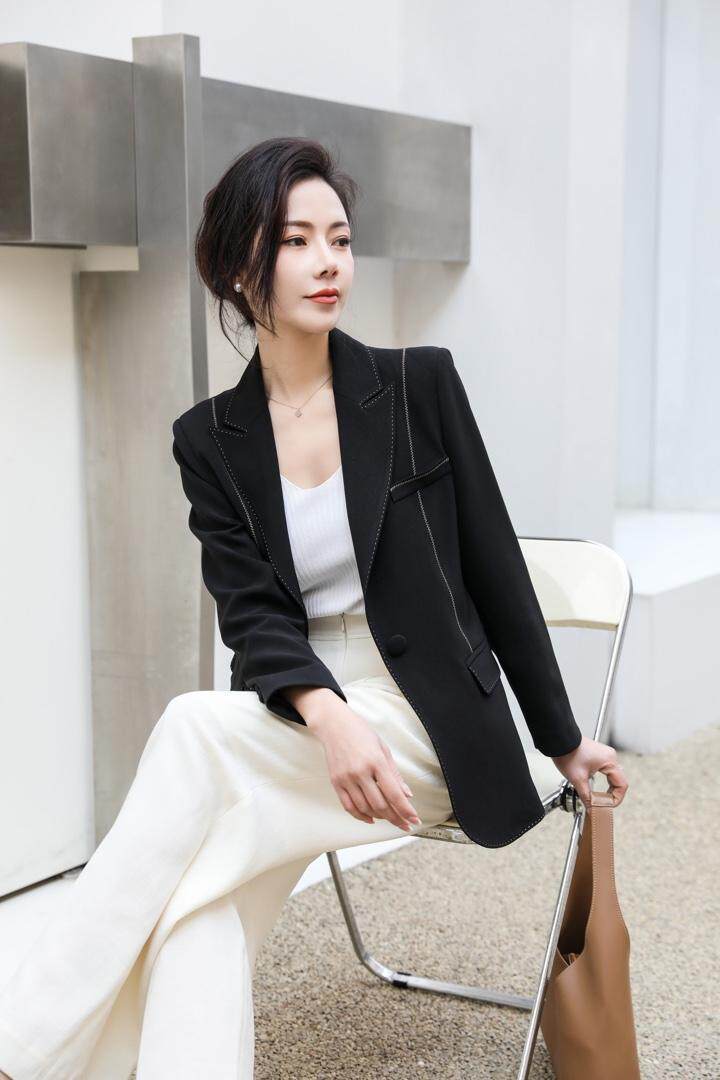 现货供应：西装外套，女装西装，拉思维加丝