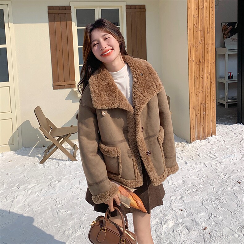 两面穿短款皮毛一体羊羔毛外套女2025冬季新款超火流行小个子棉服,女装短外套,2B137