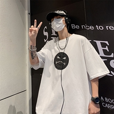 白色