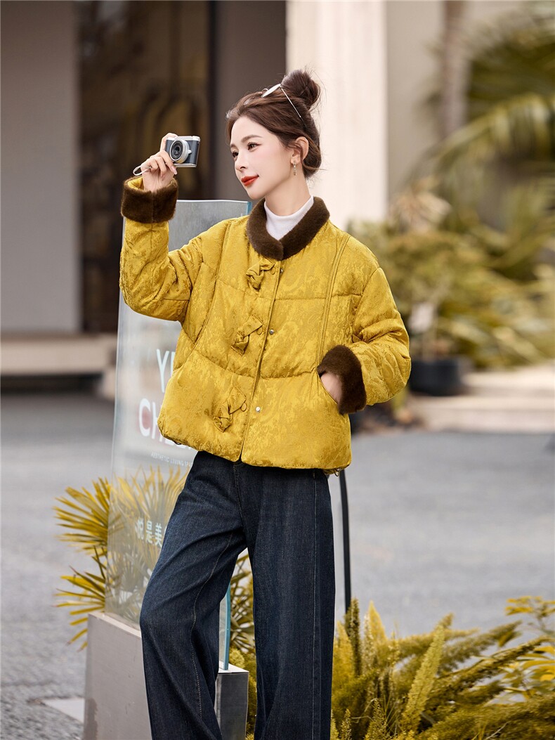 现货！水貂毛冬季新款女装2025年时尚气质优雅大方新中式90%外套,女装羽绒服,涵墨