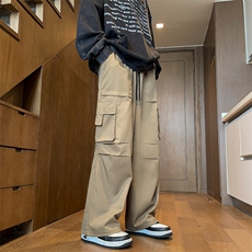 咖啡色