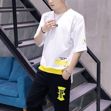 白色