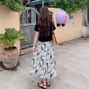 气质水墨印花套装女夏装不规则方领T恤短袖半身裙子两件套潮图片