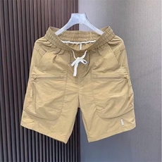 卡其色