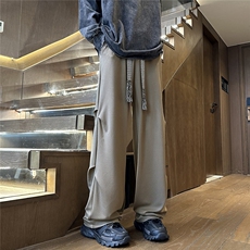 卡其色