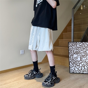 A450-DK331-P45 控价69 夏季男女同款冰感速干短裤五分裤运动短裤图片