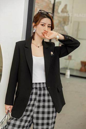 西服马甲补单中，新款系列夏季裙子陆续上市，女装马夹，香雪琳