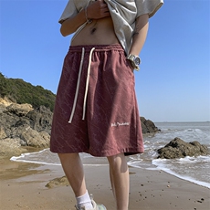 粉红色
