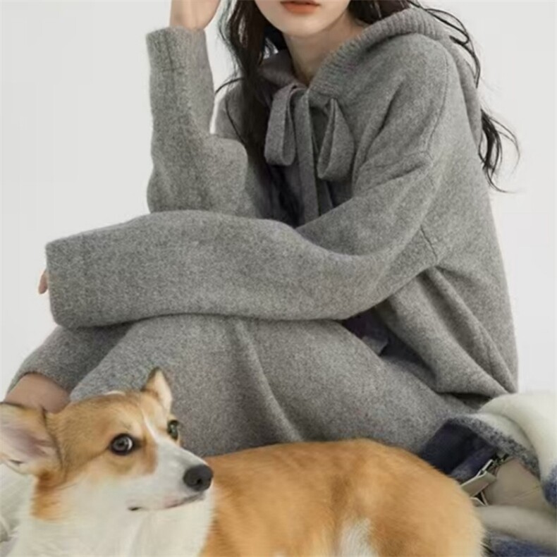 时尚女士紫色羊毛连衣裙宽松显瘦柔软舒适百搭必备,女装连衣裙,旭驰羊绒