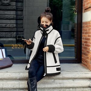 羊羔毛麂皮绒皮毛一体外套女2025年冬新款中长款毛毛上衣机车服女图片