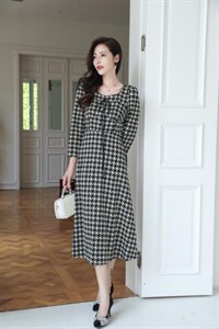 现货供应：罗马针织提花连衣裙，女装连衣裙，拉思维加丝