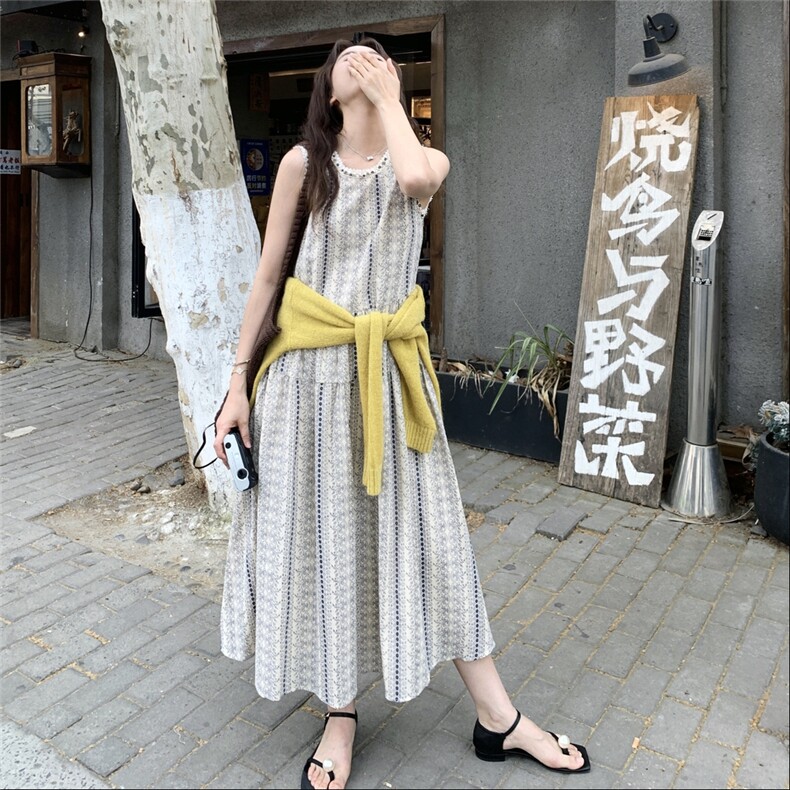 法式复古轻熟风印花装饰连衣裙女夏季新款条纹拼接气质显瘦背心裙,女装连衣裙,2C159