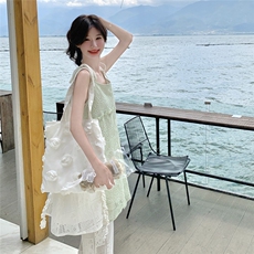 重工绿色镂空无袖吊带蕾丝阔腿裤套装女夏度假风韩里韩气两件套，女装套装/套裙，2D078