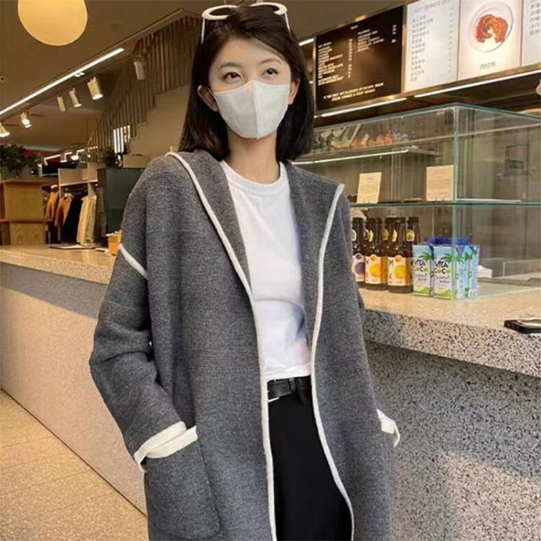 秋冬季羊毛条纹青春活力时髦款羊毛开衫短外套,女装羊毛衫,锦瑟羊绒