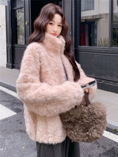 粉色环保仿皮草毛毛外套高级感温柔宽松加厚皮毛一体冬，女装皮草，浙宝113