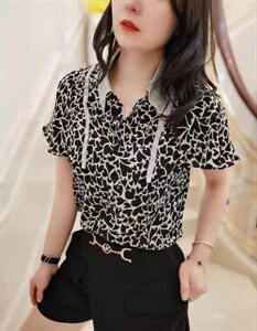 【现货】夏季新款皱短袖，其它，赫琳娜