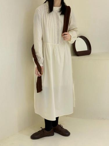 【现货】韩系春款花边领压褶百搭连衣裙,女装连衣裙,HertBella