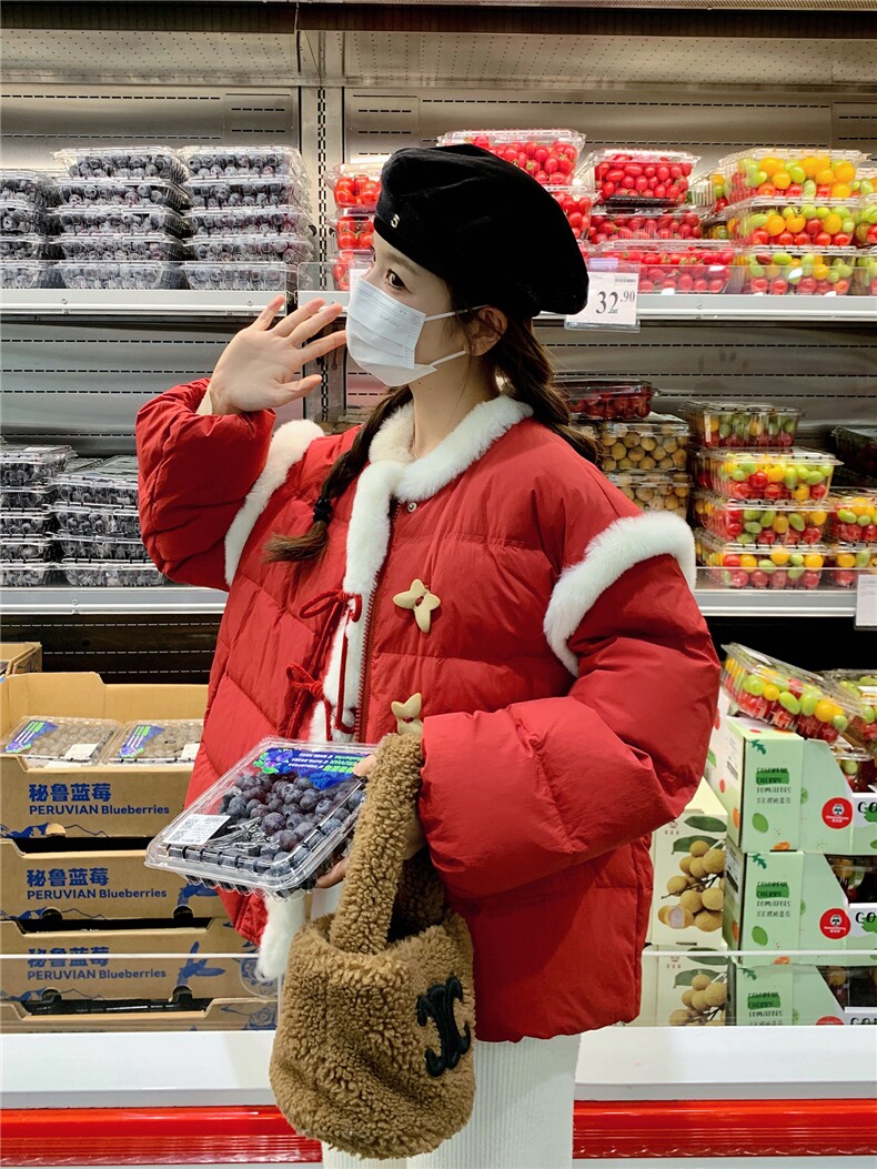 红色新中式新年羽绒服女冬季2025新款小个子高级感学院风奶乎乎,女装羽绒服,艾米莉亚