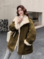 姜黄色羊羔毛拼接派克服女2025冬季新款韩系皮毛一体加绒加厚棉服，女装短外套，2B156