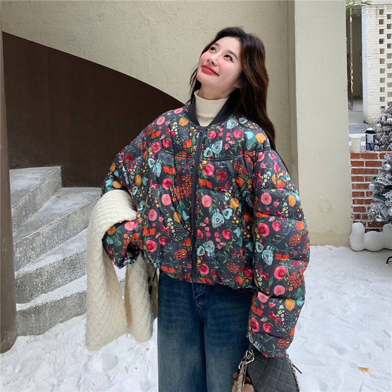 【已出货】新标90白鸭绒花花夹克羽绒服W630P315-K458,女装羽绒服,2C209