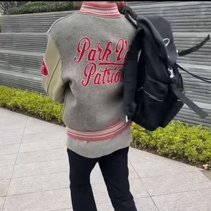 美式复古男女新款刺绣棒球字母撞色百搭宽松情侣上衣夹克休闲外套图片