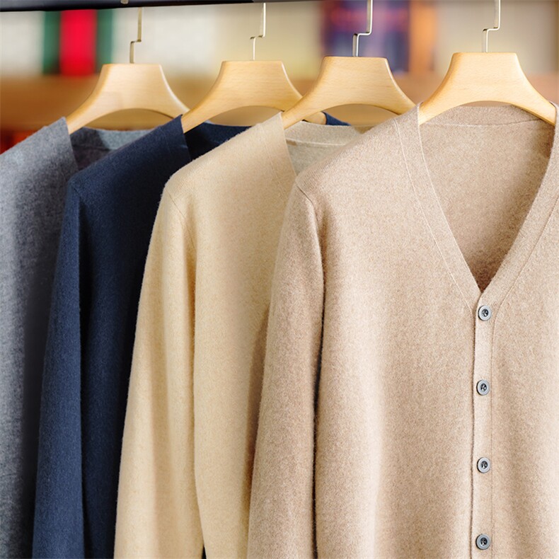 秋冬季潮流中青年男士翻领纯色毛衣外套宽松针织开衫，男装羊毛衫，宋氏羊绒
