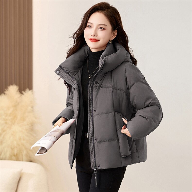 紫红色短款羽绒服女2025新款冬季时尚加厚连帽保暖白鸭绒外套,女装羽绒服,衣之秀