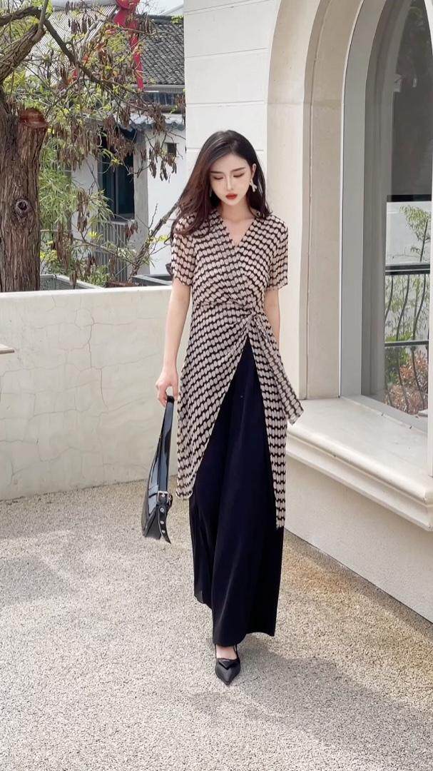 2023年时装套裤，其它，贻思茗