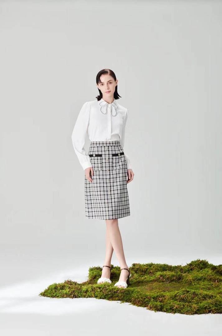 【现货】22春季新款气质高雅特种绣花衬衫，女装衬衫，"JINI PIUS及加"