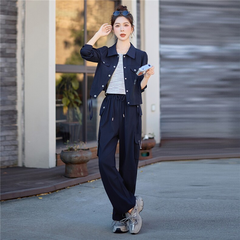现货！！！2025年秋季全新时尚休闲三件套装9505,女装套装/套裙,红依佳