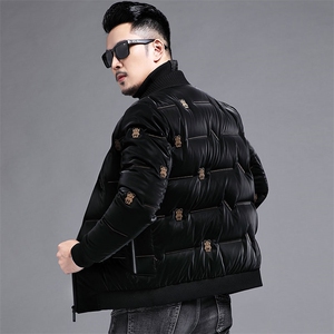B221665钱塘2020-3冬季新款男士羽绒服小熊青年款主推90鸭绒P280图片