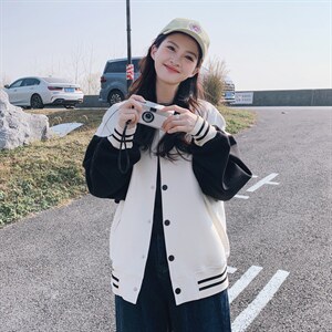 现货主推拼色棒球服休闲时尚短外套