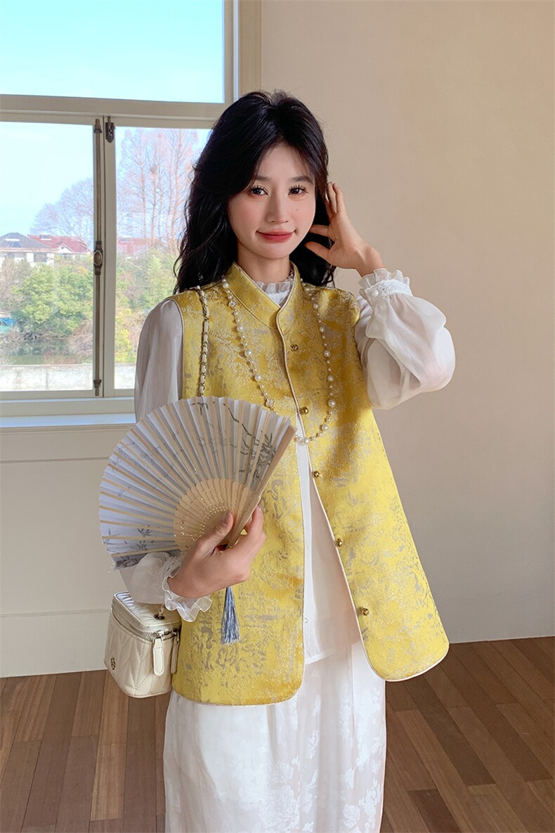 新中式国风提花两面穿马甲女春秋2025新款轻奢高级感气质立领马夹,女装马甲,纯色衣恋