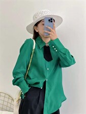 8019飘带衬衣，其它，书房里