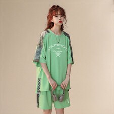 绿色