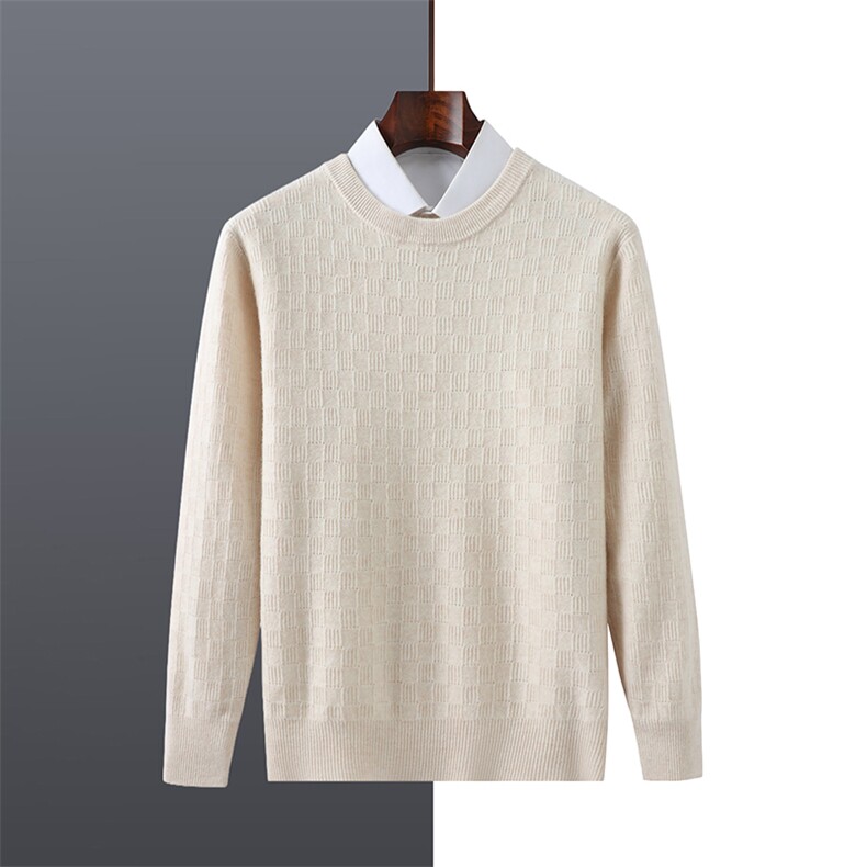 2025年秋季圆领长袖时尚都市套头羊毛衫小方格，男装羊毛衫，牧绒家园