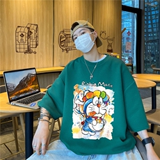 墨绿色