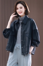 黑色皮衣外套女短款时尚2025年春装新款上衣中年妈妈大码机车夹克，女装短外套，丽影随形