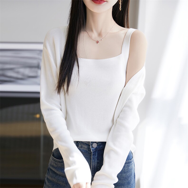 2025夏季新款无袖背心女一字领修身显瘦西装内搭吊带薄款打底上衣,女装背心吊带,朝思羊绒