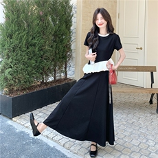 小香风黑色花边T恤半身裙套装女夏季2025新款独特漂亮显瘦两件套，女装套装/套裙，2C090