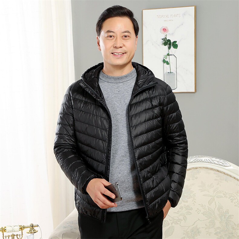 男士中老年90绒轻薄连帽羽绒服外套男款秋冬休闲羽绒轻便外套图片
